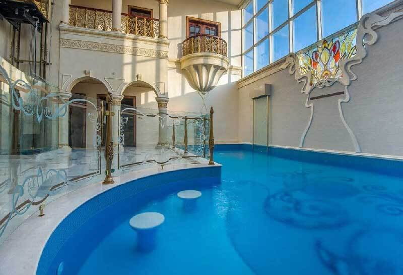 luxury indoor swimming pool